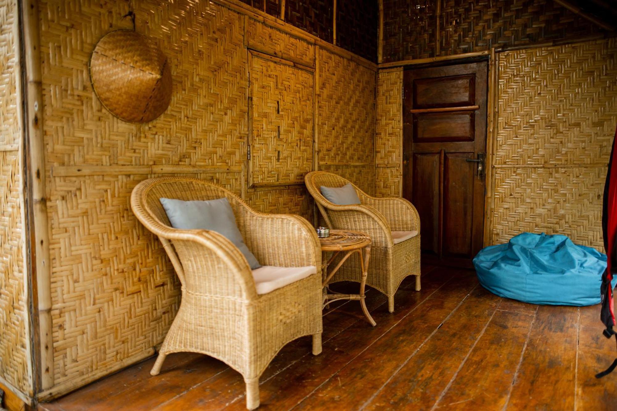 Hotel Rinjani Lighthouse Senaru Esterno foto
